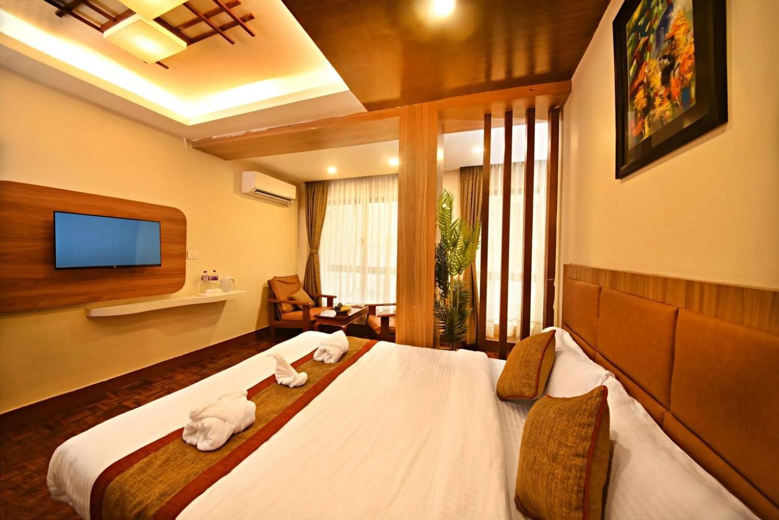 Jupiter Plaza Delhi Airport Hotell New Delhi Exteriör bild